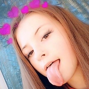 Meet your Posher, Katelyn